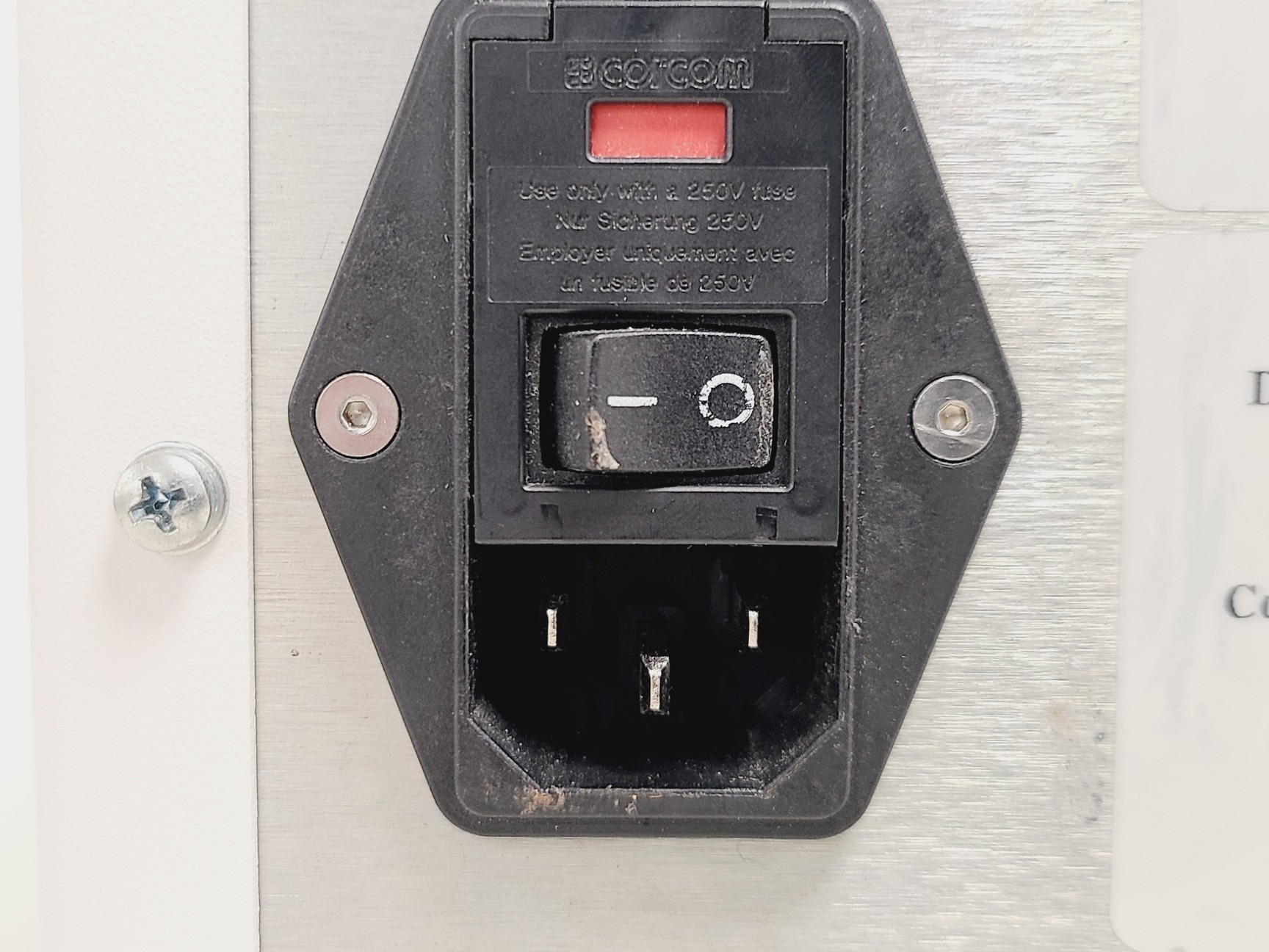 Image of Luminex 200 with PC & Monitor