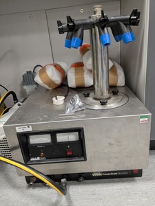 Thumbnail image of Edwards Classic Freeze Drier