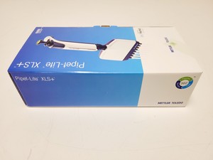 Thumbnail image of Mettler Toledo Pipet-Lite Multi Pipette L8-300XLS+
