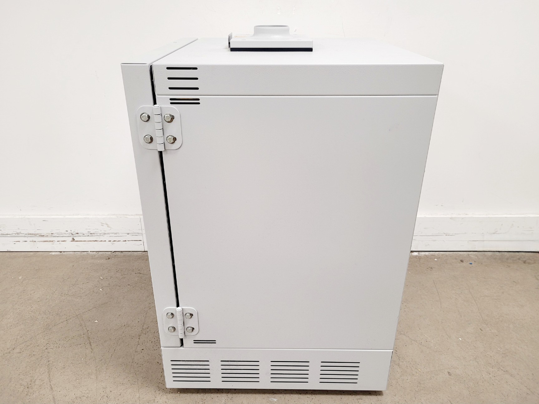 Image of Sheldon Shel Lab SMO1-2 Incubator 