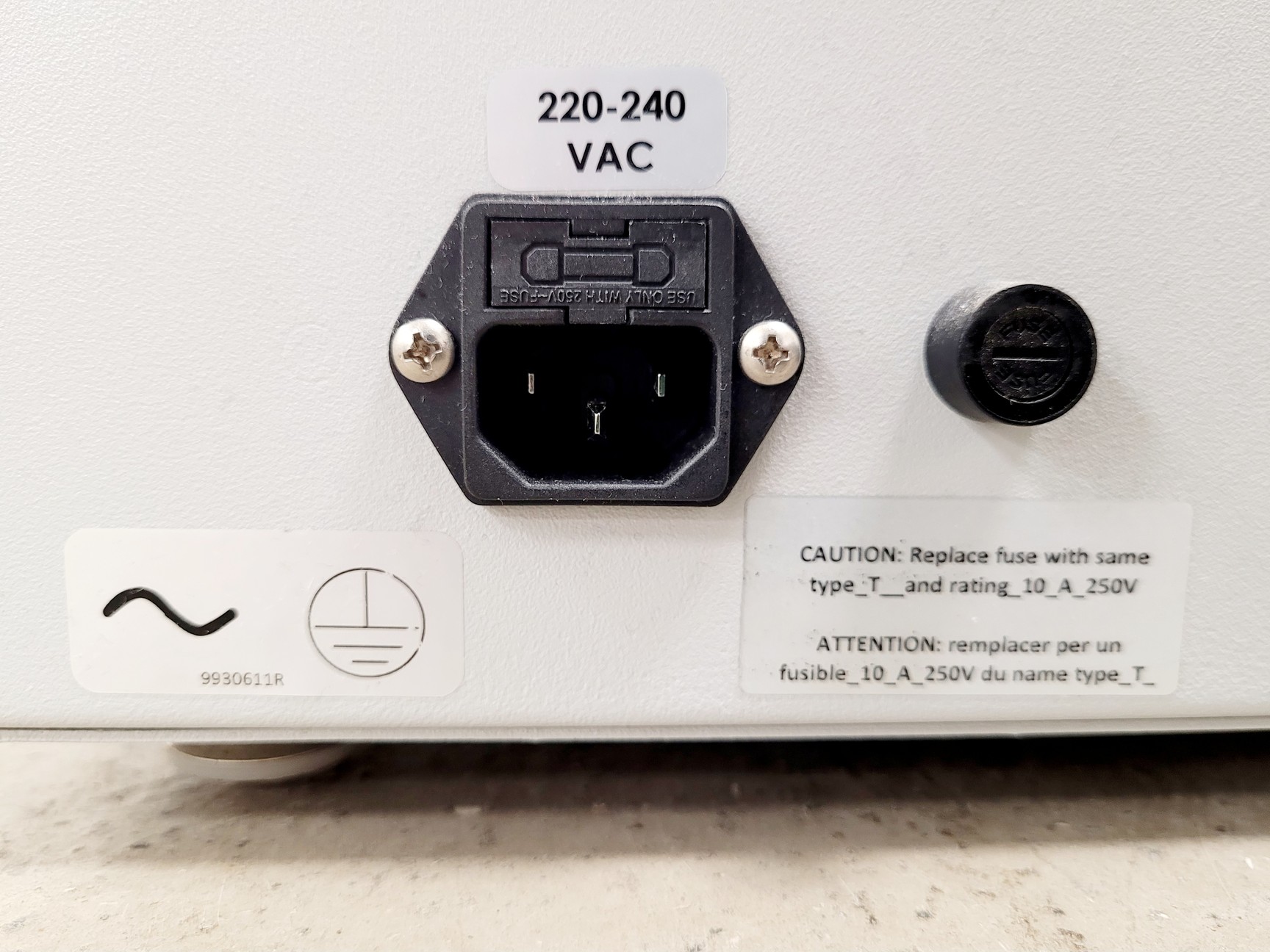 Image of Sheldon Shel Lab SMO1-2 Incubator 