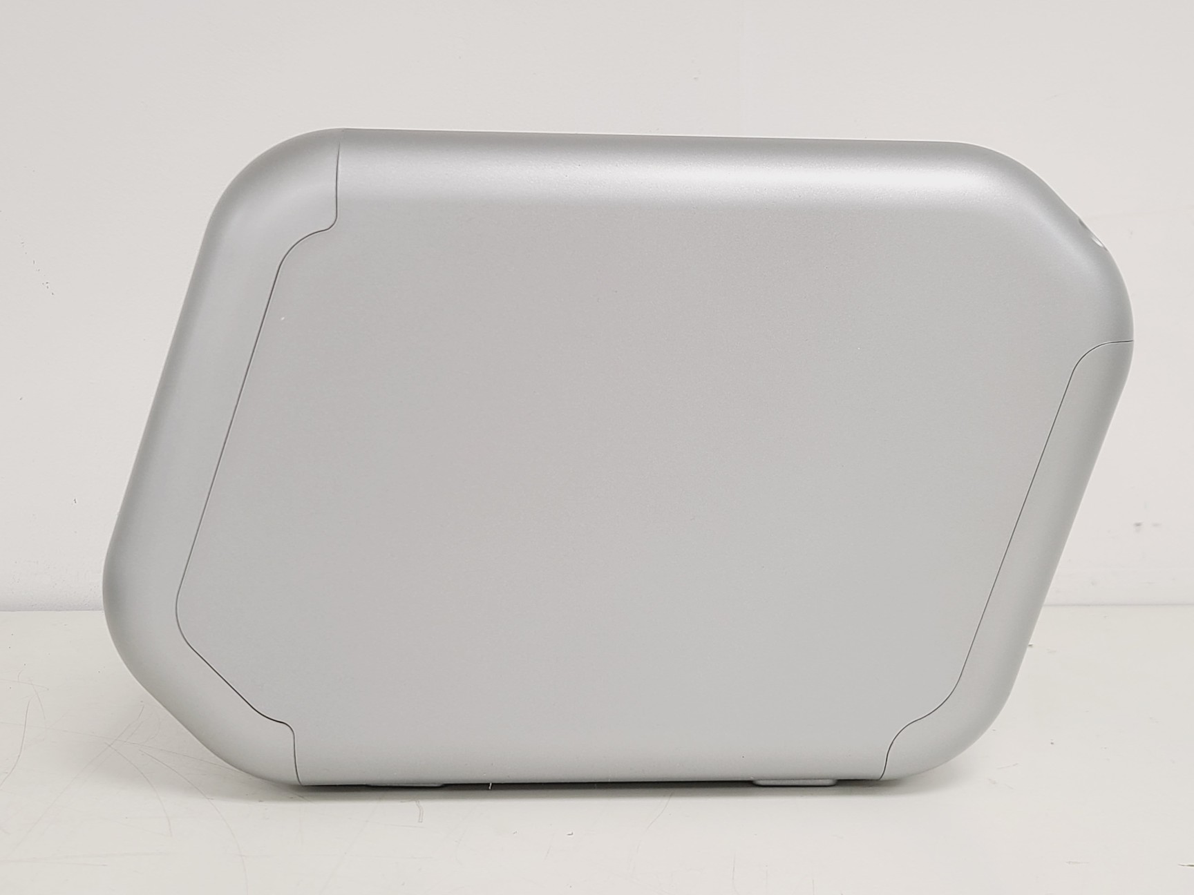 Image of Invitrogen Neon Electroporator Transfection System MPK5000