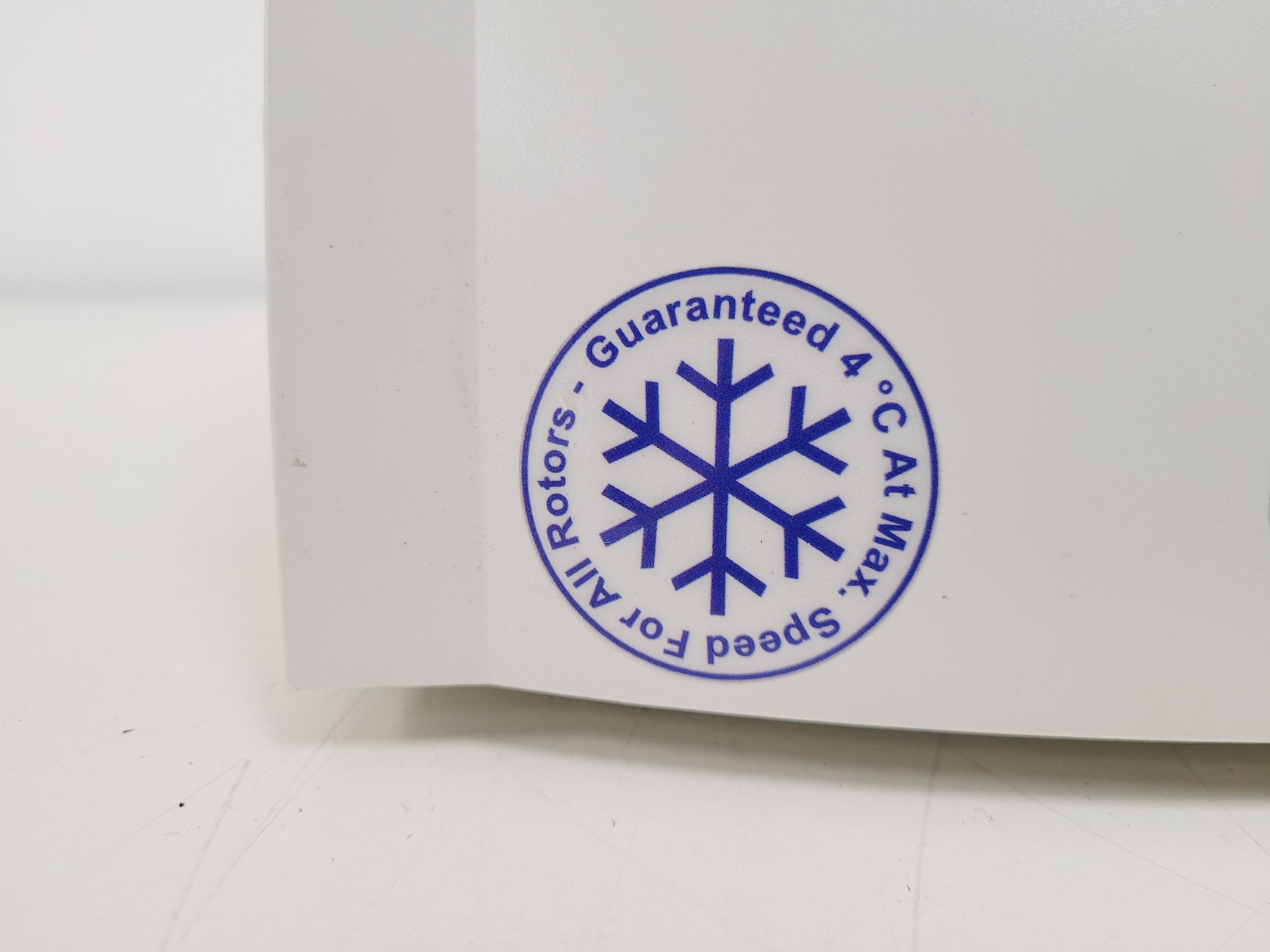 Image of Sigma 1-14K Benchtop Centrifuge