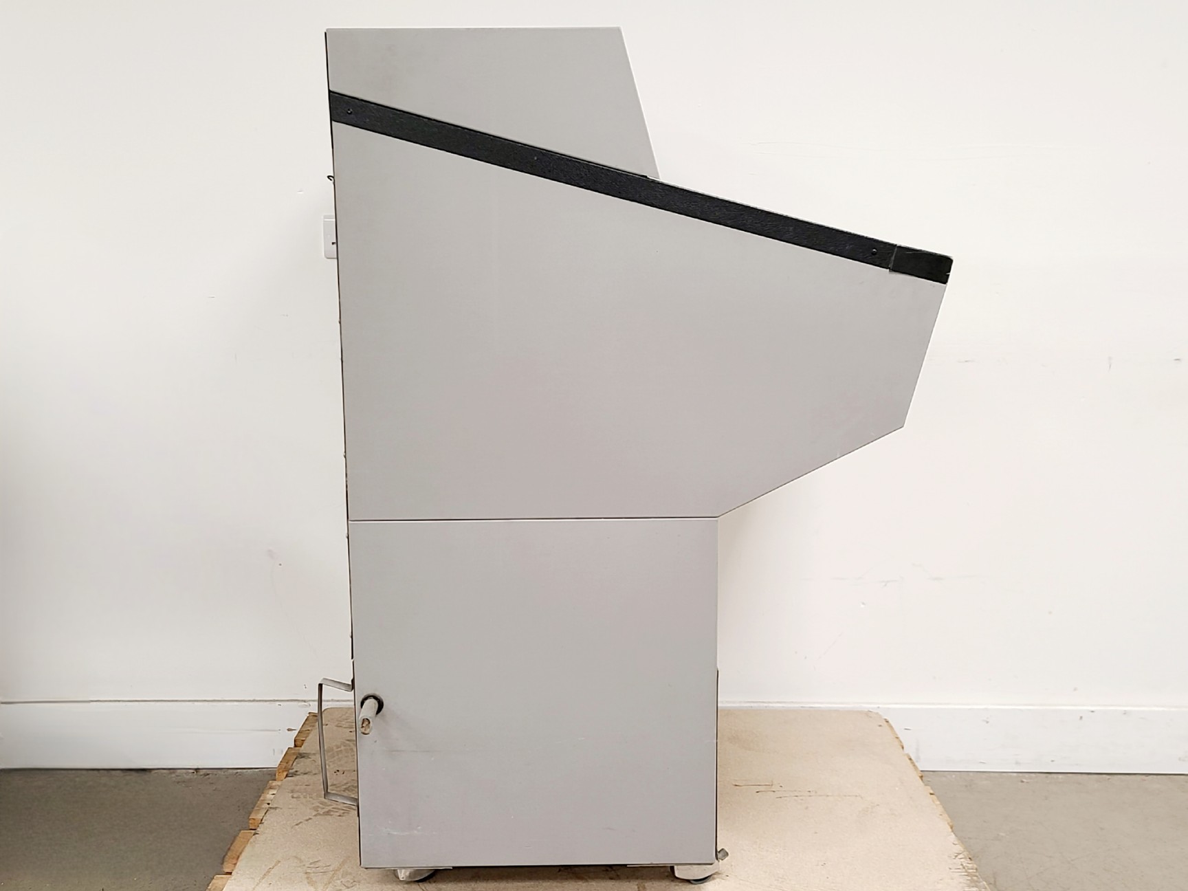 Image of Bright Cryostat with 5030 Microtome