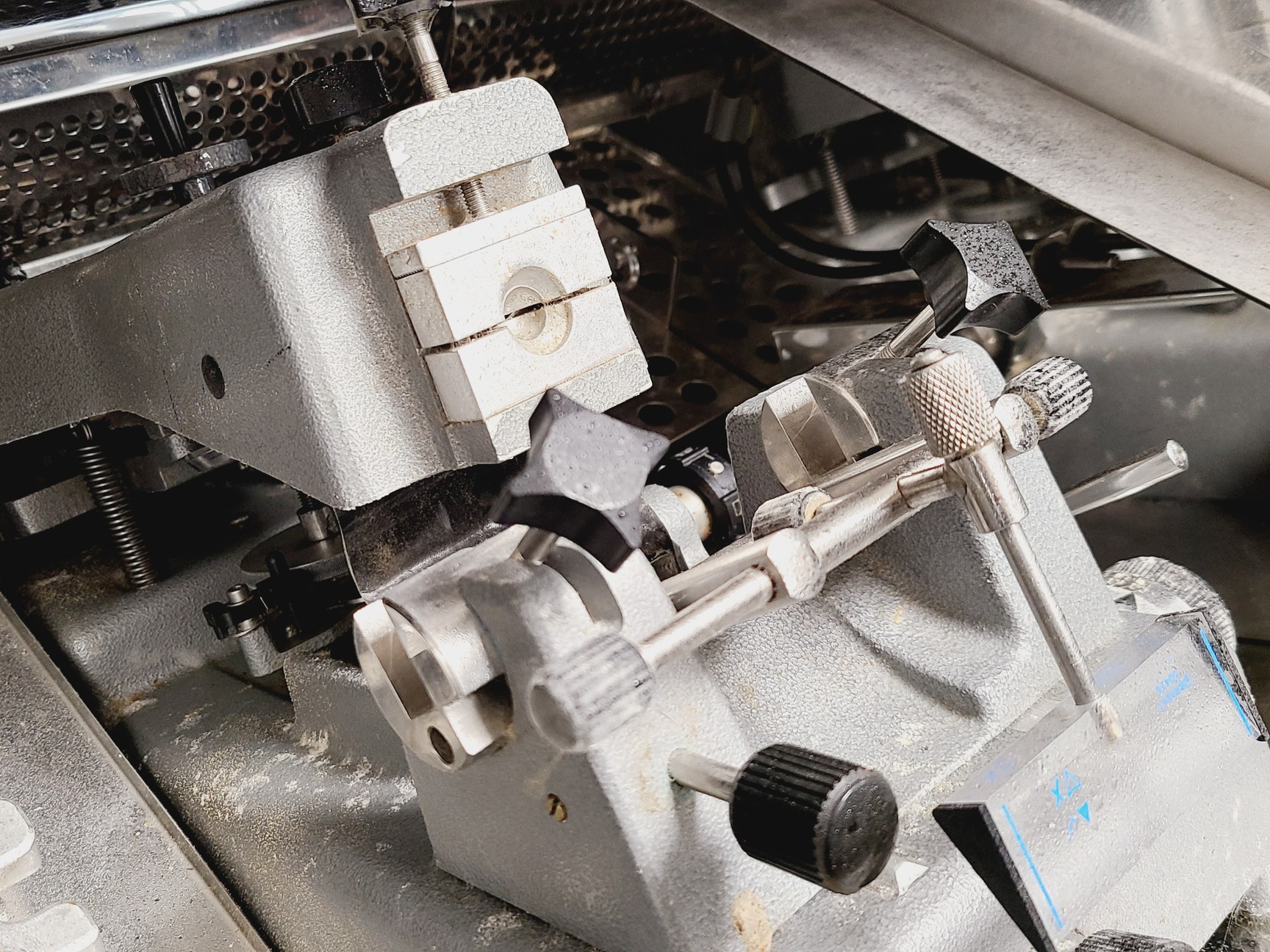 Image of Bright Cryostat with 5030 Microtome