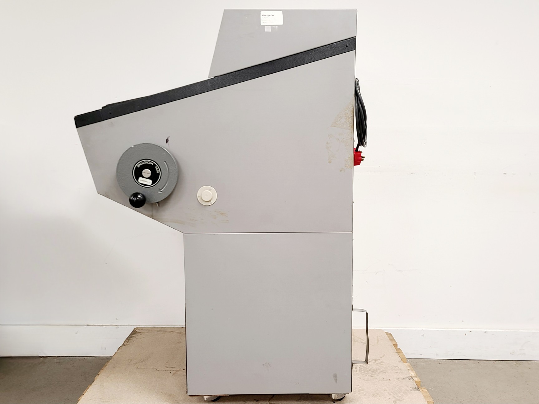 Image of Bright Cryostat with 5030 Microtome