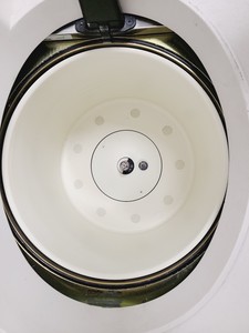 Thumbnail image of Beckman Coulter Optima L-100XP Ultracentrifuge