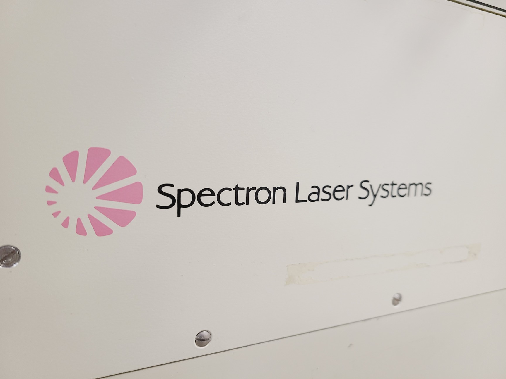Image of Spectron Laser Systems Model SL401 Class IV Laser 