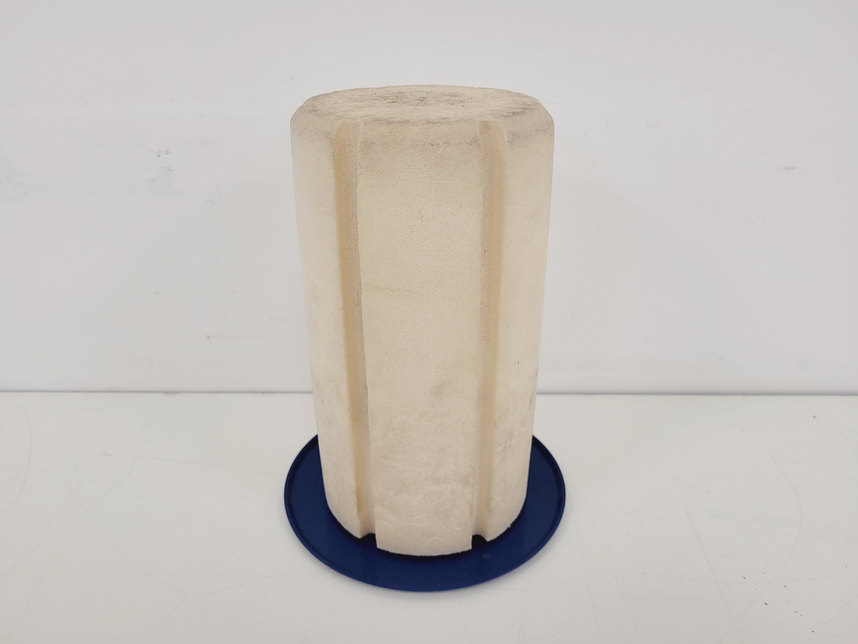 Image of Taylor Wharton 35L 750 RS Series LN2 Cell Storage Tank Dewar 50x50x100 cm