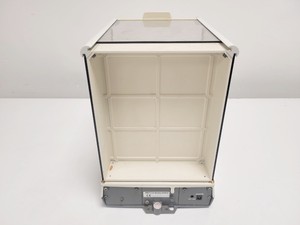 Thumbnail image of A&D Instruments HR-120 Analytical Balance Scales