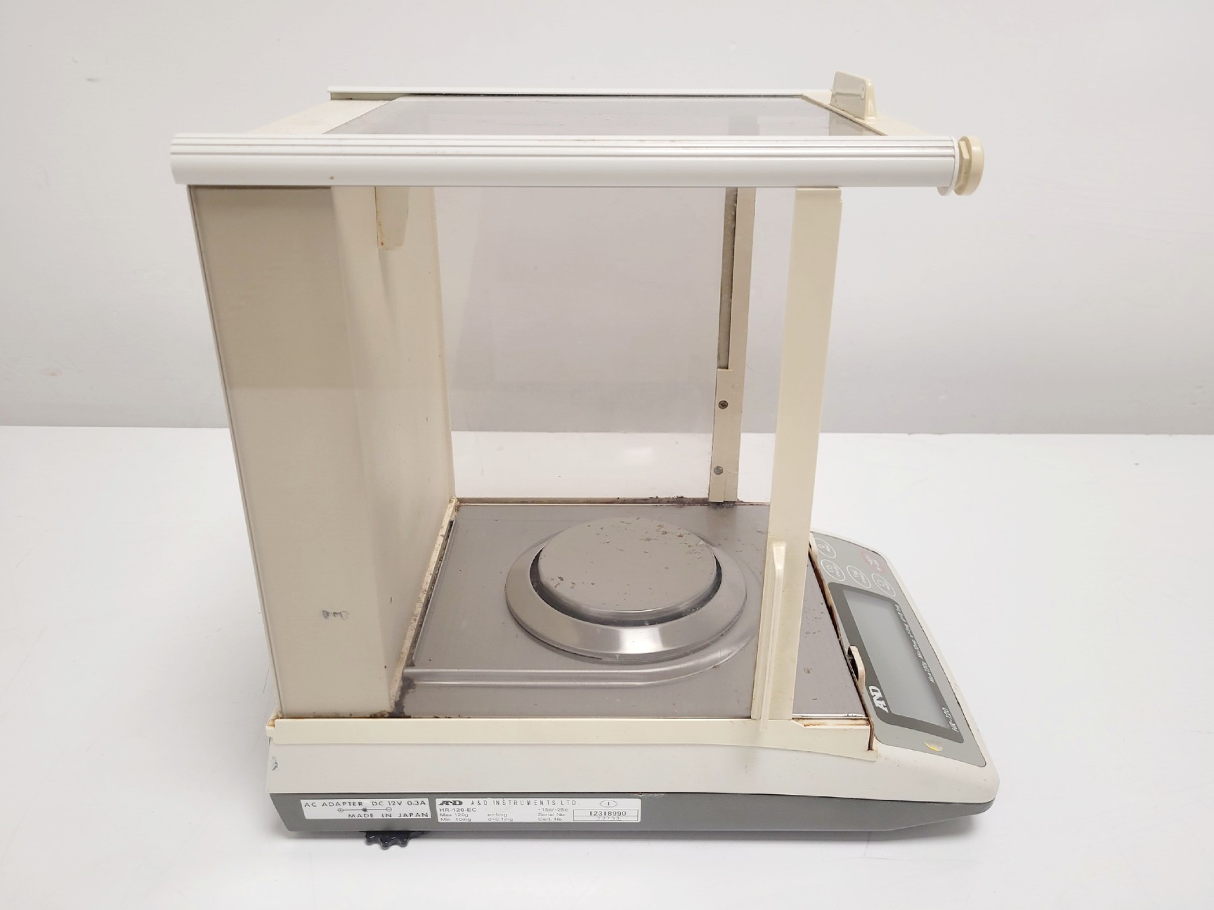 Image of A&D Instruments HR-120 Analytical Balance Scales