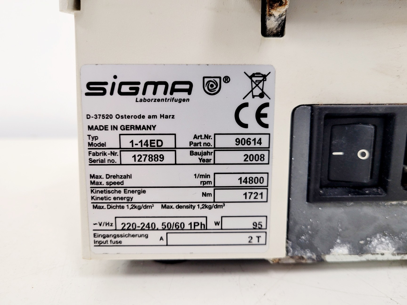 Image of Sigma 1-14 Benchtop Centrifuge w/ Rotor 14800 RPM