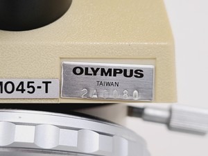 Thumbnail image of Olympus CH-2 with CH-M045-T Monocular Compound Microscope w/ 0.25/0.65/1.25oil 
