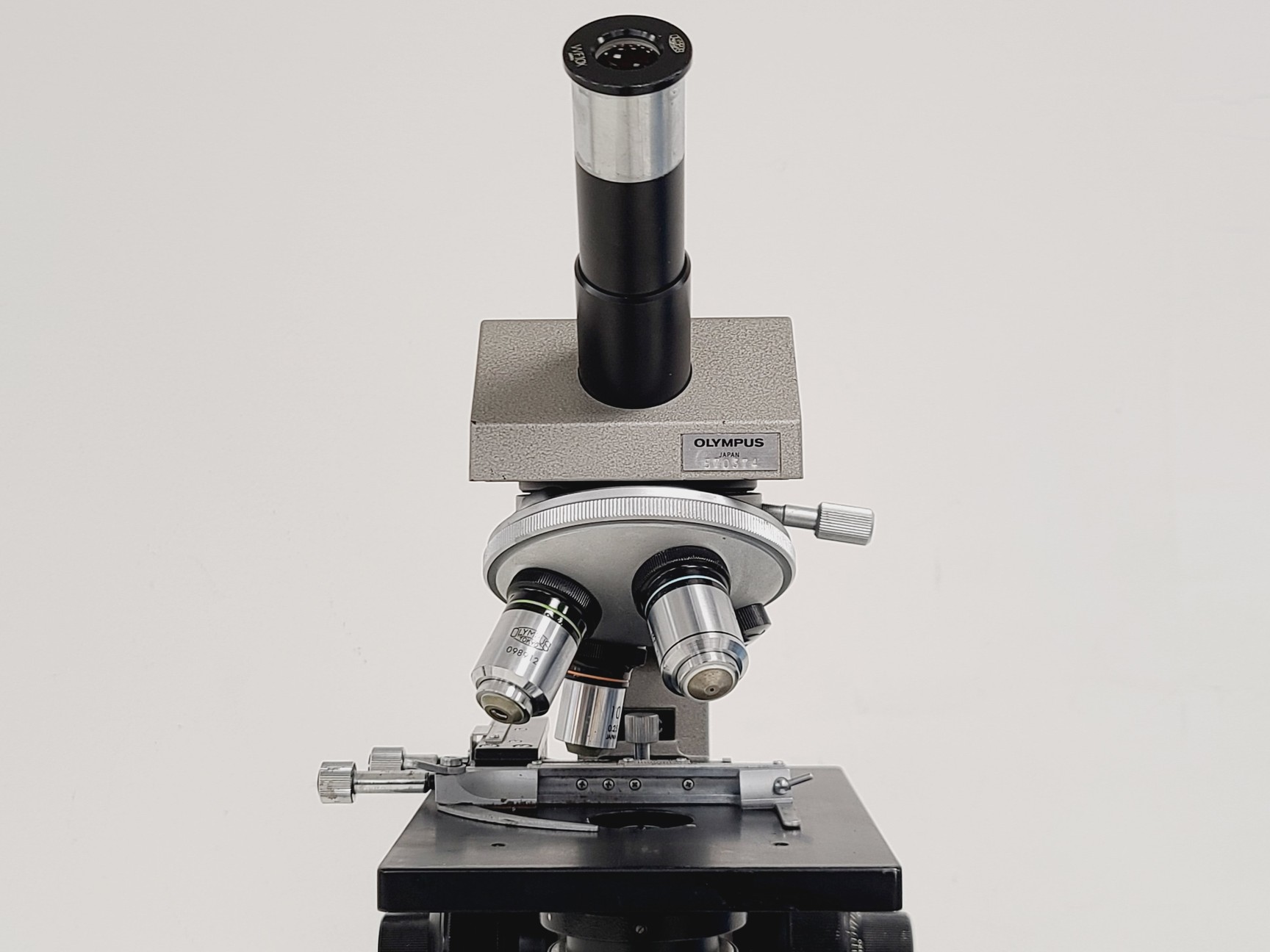 Image of Olympus CH Compound Monocular Microscope w/ 3 x Objectives 10x/40x/100x 