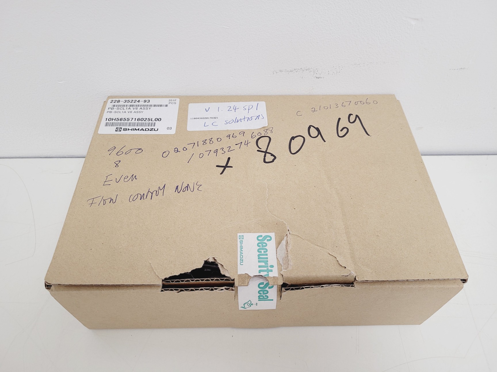 Image of Shimadazu HPLC System