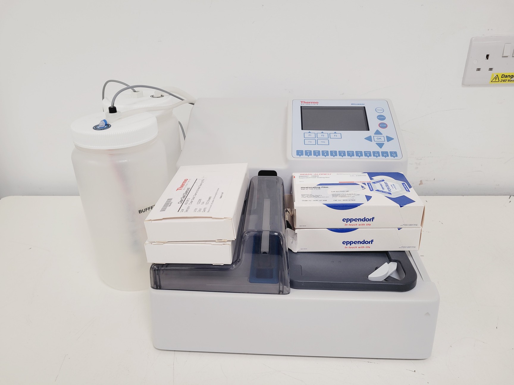 Image of Thermo Scientific Wellwash Microplate Washer