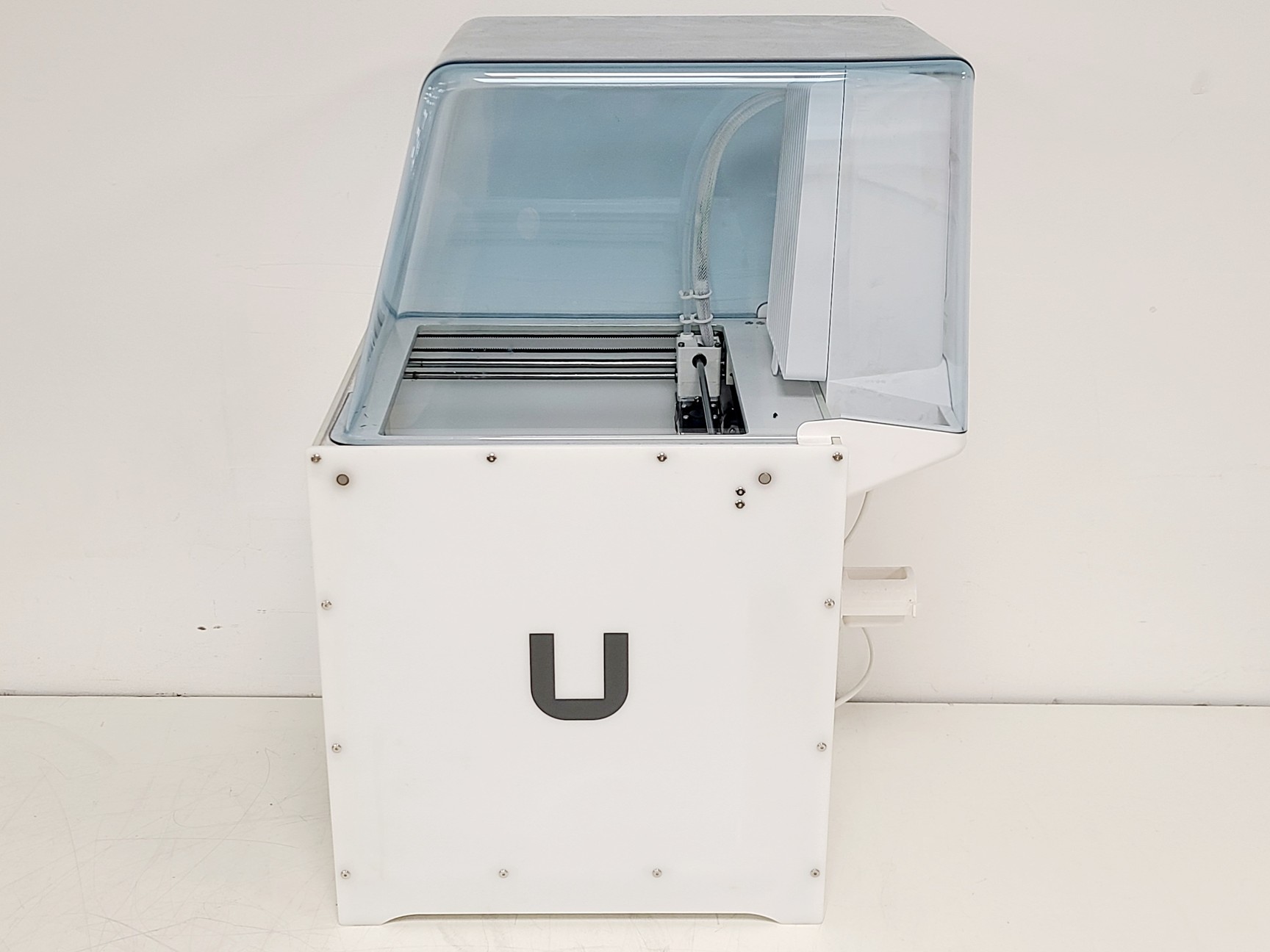 Image of Ultimaker 2+ Connect 3D Printer w/ Air Manager & Accessories