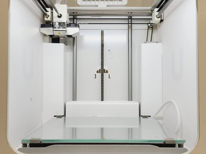 Thumbnail image of Ultimaker 2+ Connect 3D Printer w/ Air Manager & Accessories
