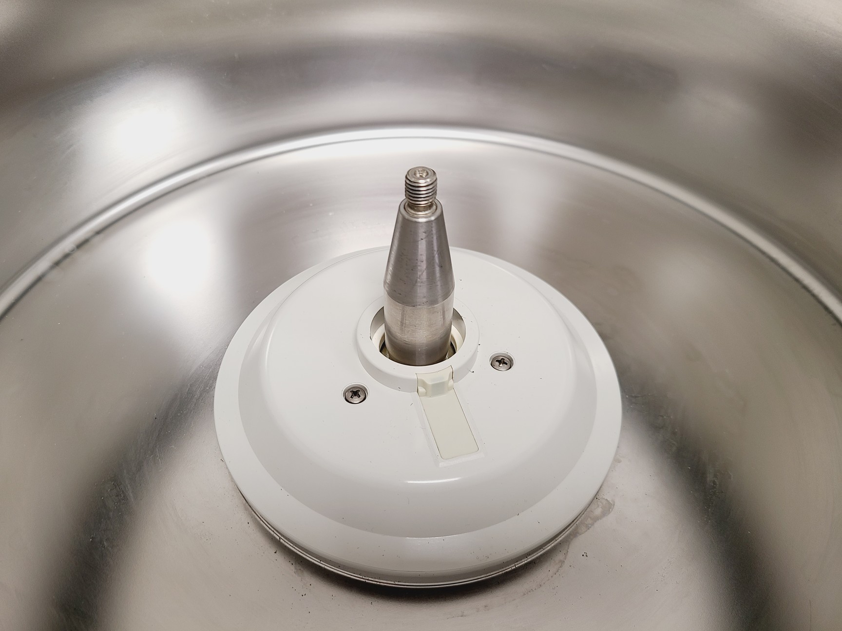 Image of Eppendorf 5810 Benchtop Centrifuge
