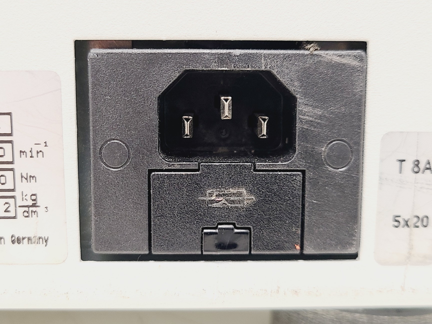 Image of Eppendorf 5810 Benchtop Centrifuge