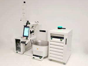 Thumbnail image of Buchi Rotovapor R-300 System w/ B-300 Base & F-305 Recirculating Chiller