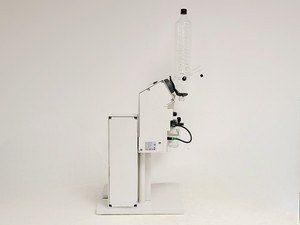 Thumbnail image of Buchi Rotovapor R-300 System w/ B-300 Base & F-305 Recirculating Chiller
