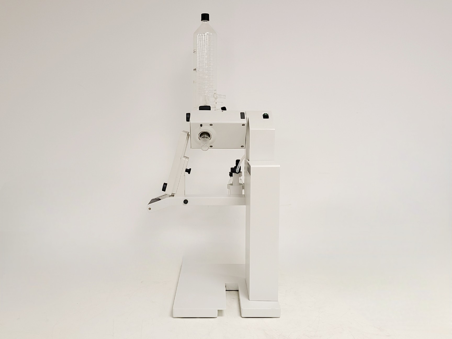 Image of Buchi Rotovapor R-300 System w/ B-300 Base & F-305 Recirculating Chiller