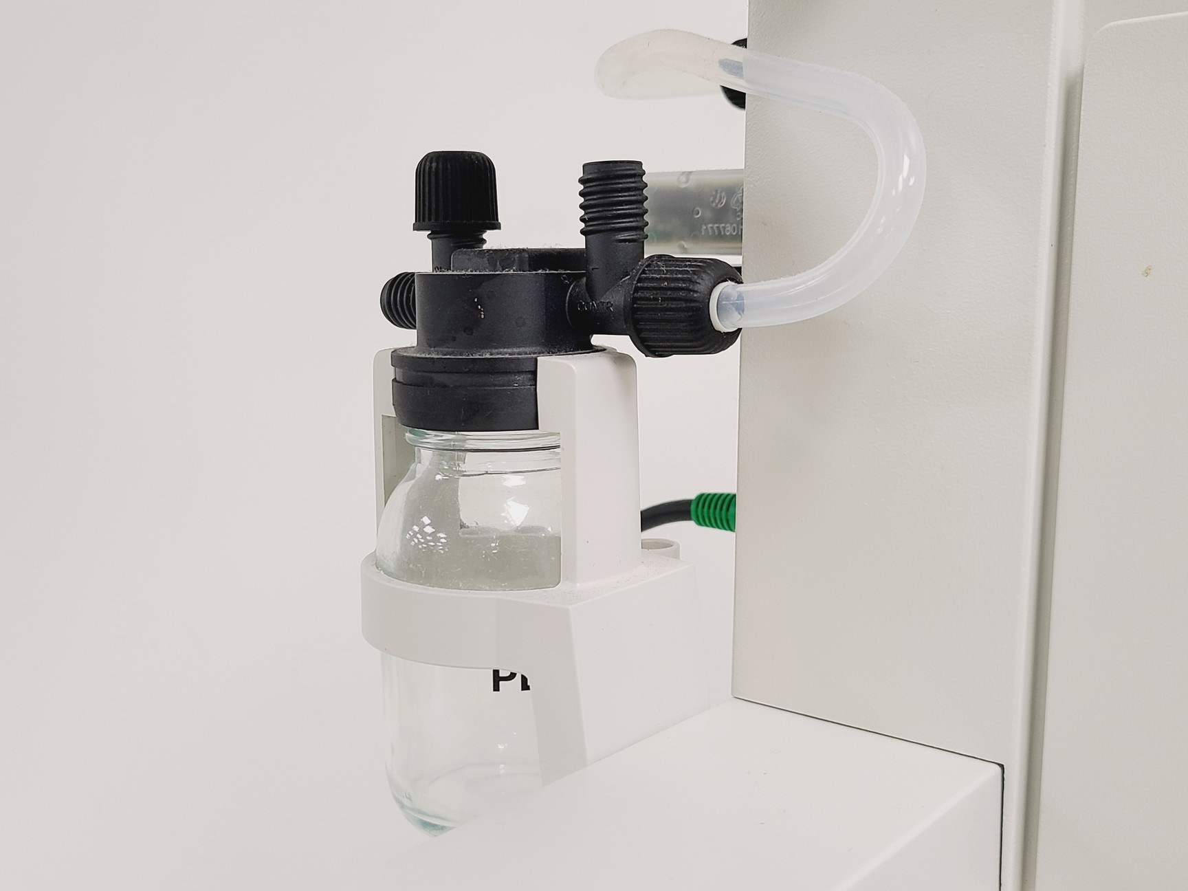 Image of Buchi Rotovapor R-300 System w/ B-300 Base & F-305 Recirculating Chiller