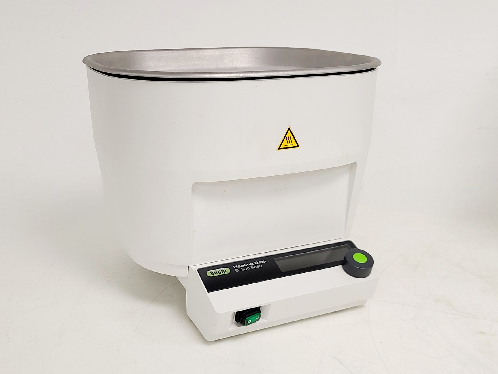 Image of Buchi Rotovapor R-300 System w/ B-300 Base & F-305 Recirculating Chiller