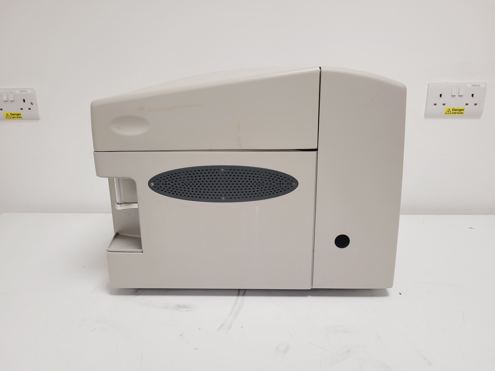 Image of Beckman Coulter Cyan ADP Flow Cytometer