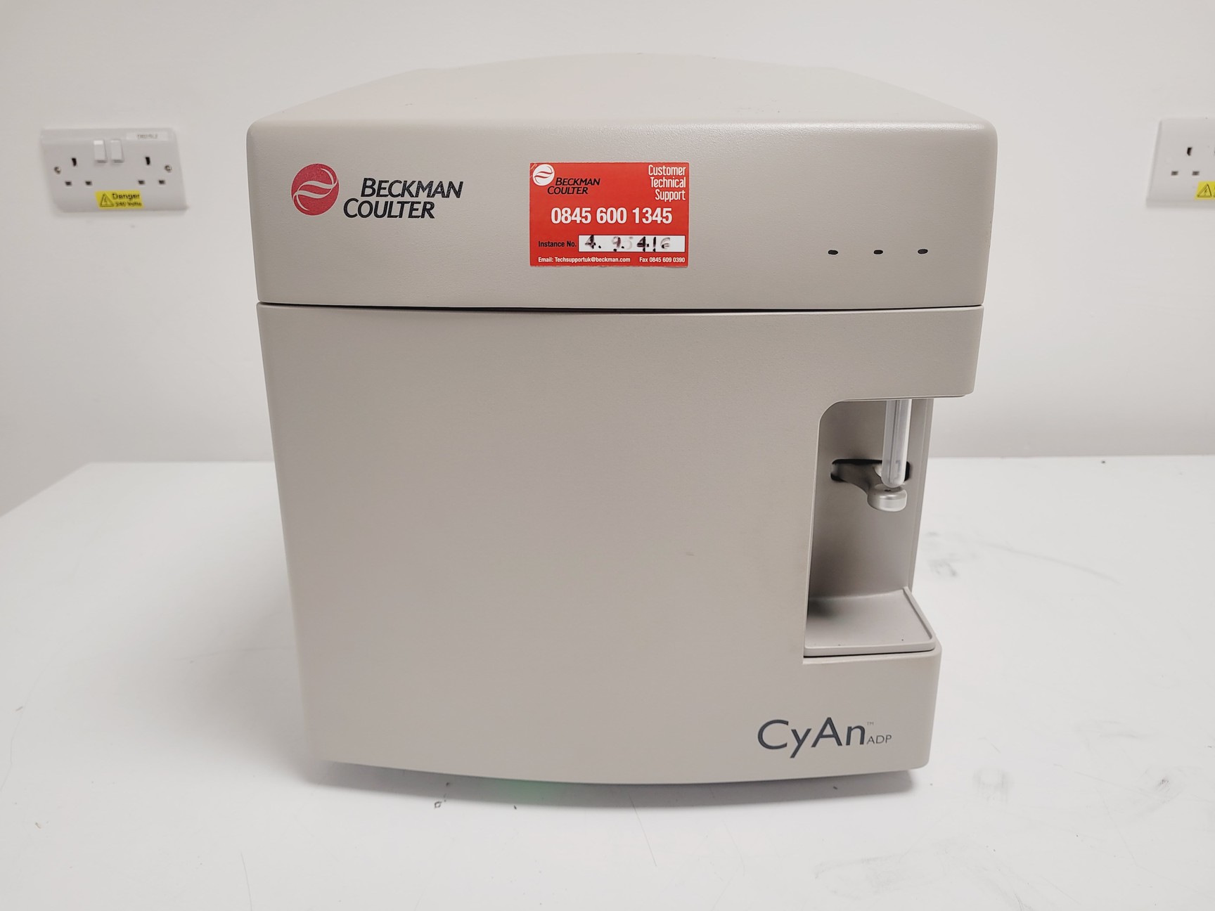 Image of Beckman Coulter Cyan ADP Flow Cytometer