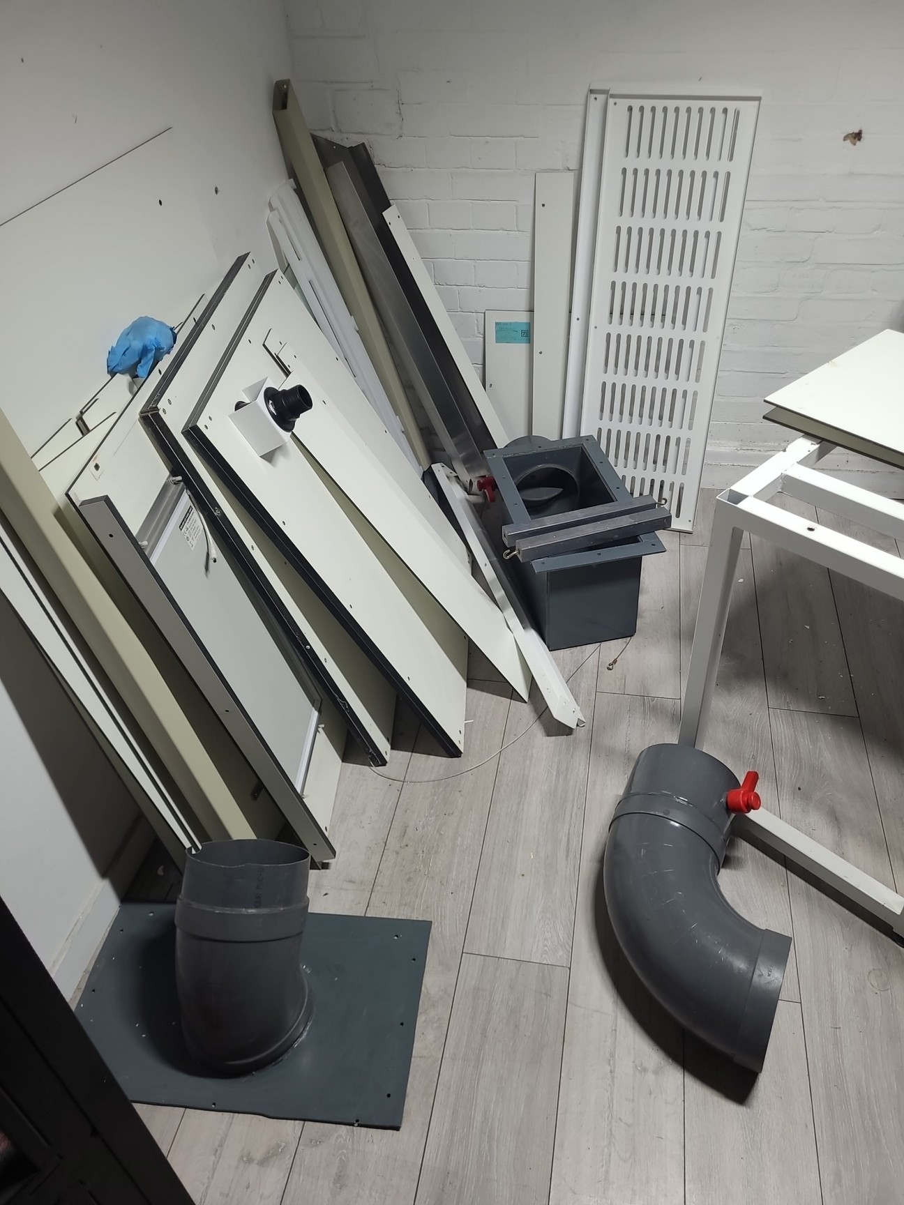 Image of 2 x ILS 1200mm K8 Industrial Fume Cupboards