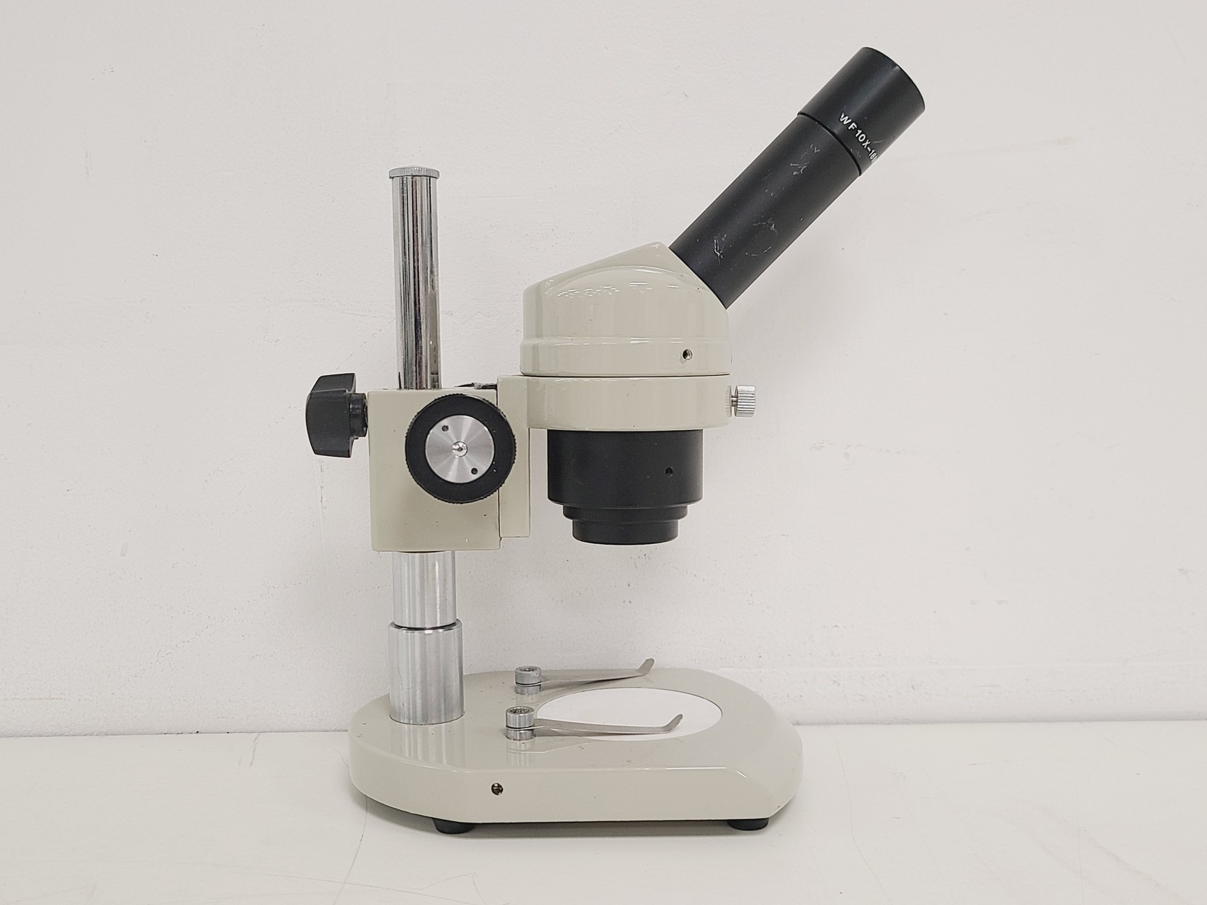 Image of Job Lot of 116 BMS S-05 Stereo Battery-Operated Light Microscopes