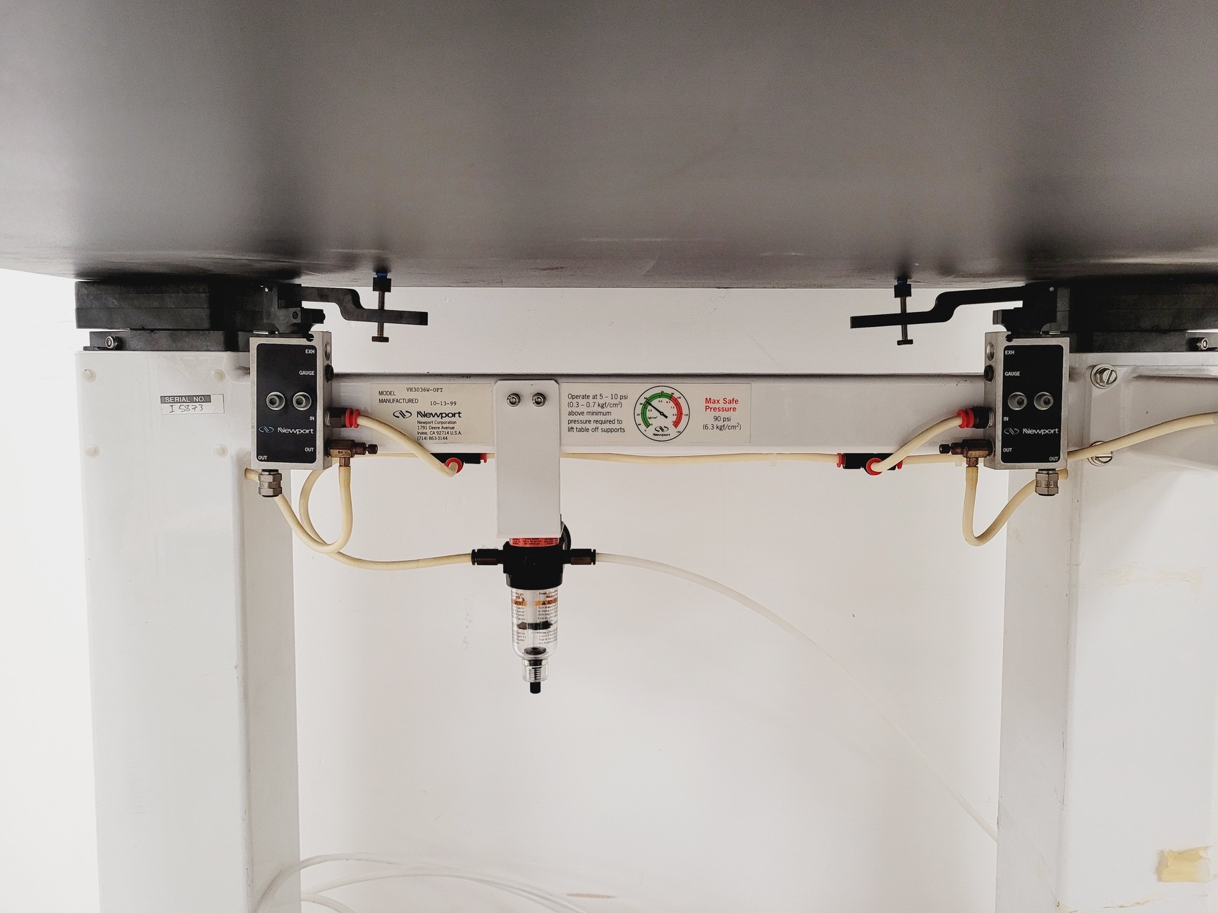 Image of Newport Anti-Vibration Table with Cabinet