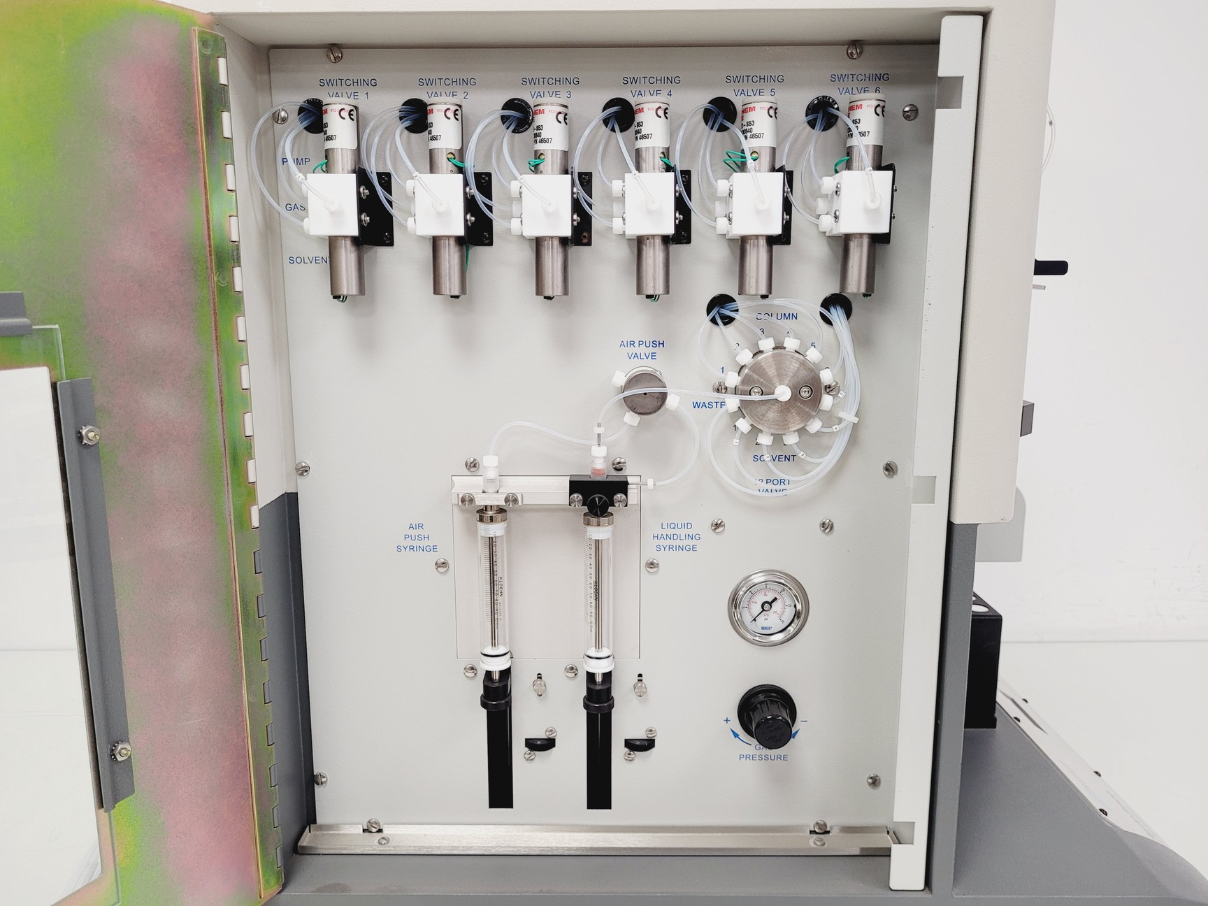 Image of Dionex AutoTrace SPE Solid-Phase Extraction Workstation
