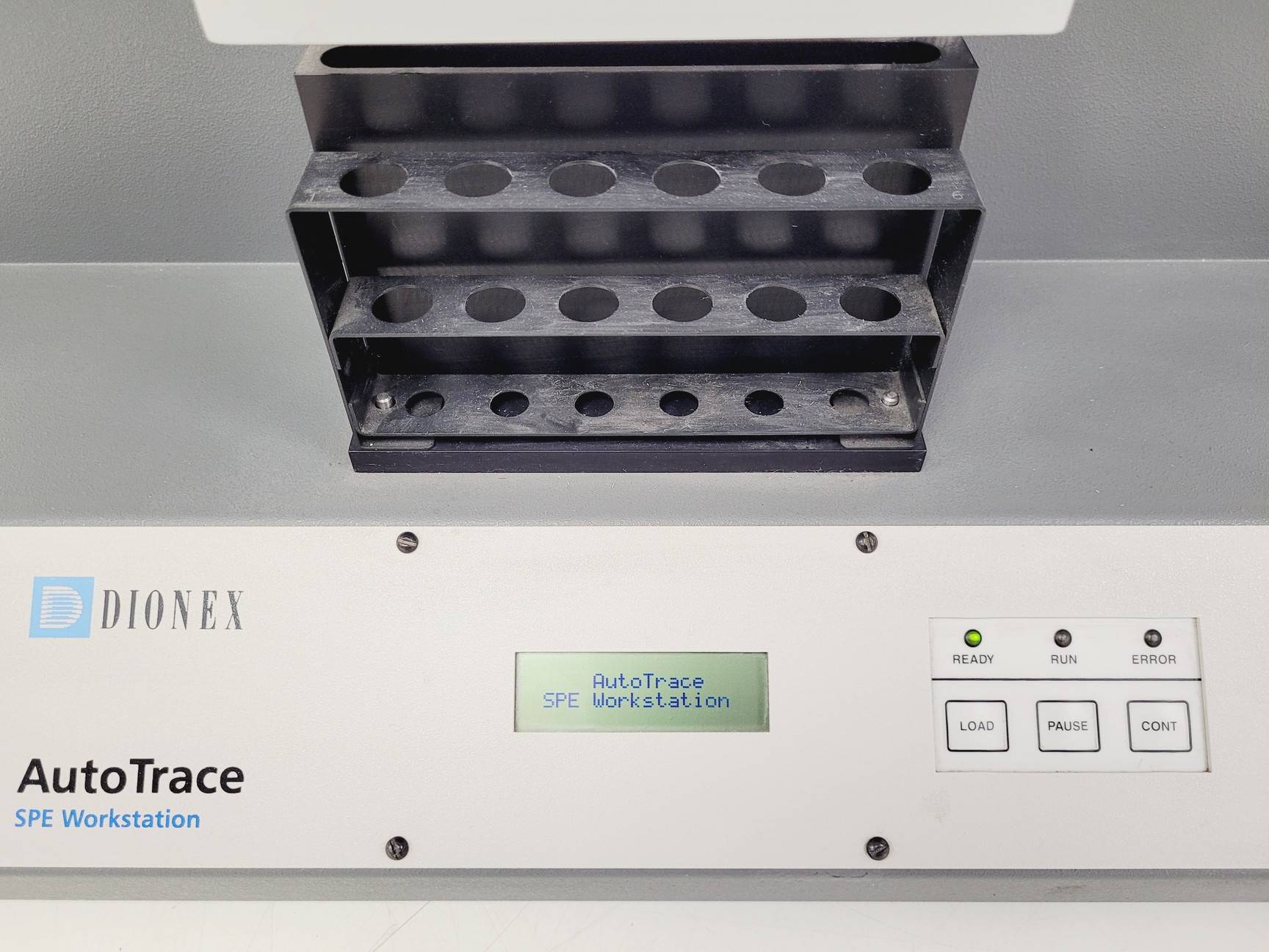 Image of Dionex AutoTrace SPE Solid-Phase Extraction Workstation