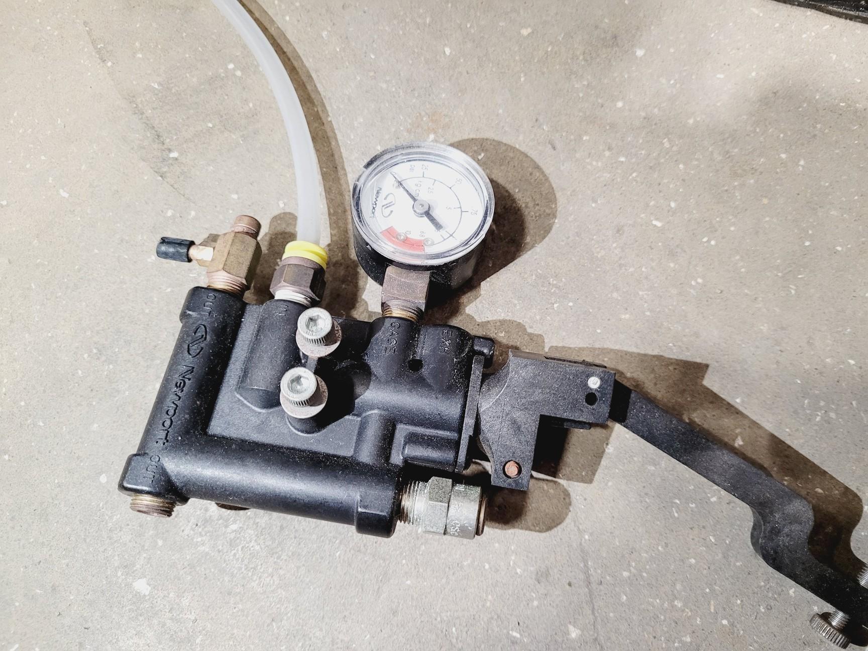 Image of Newport High Performance Sealed Metric Hole Table Top with 4 x Stabilizers 