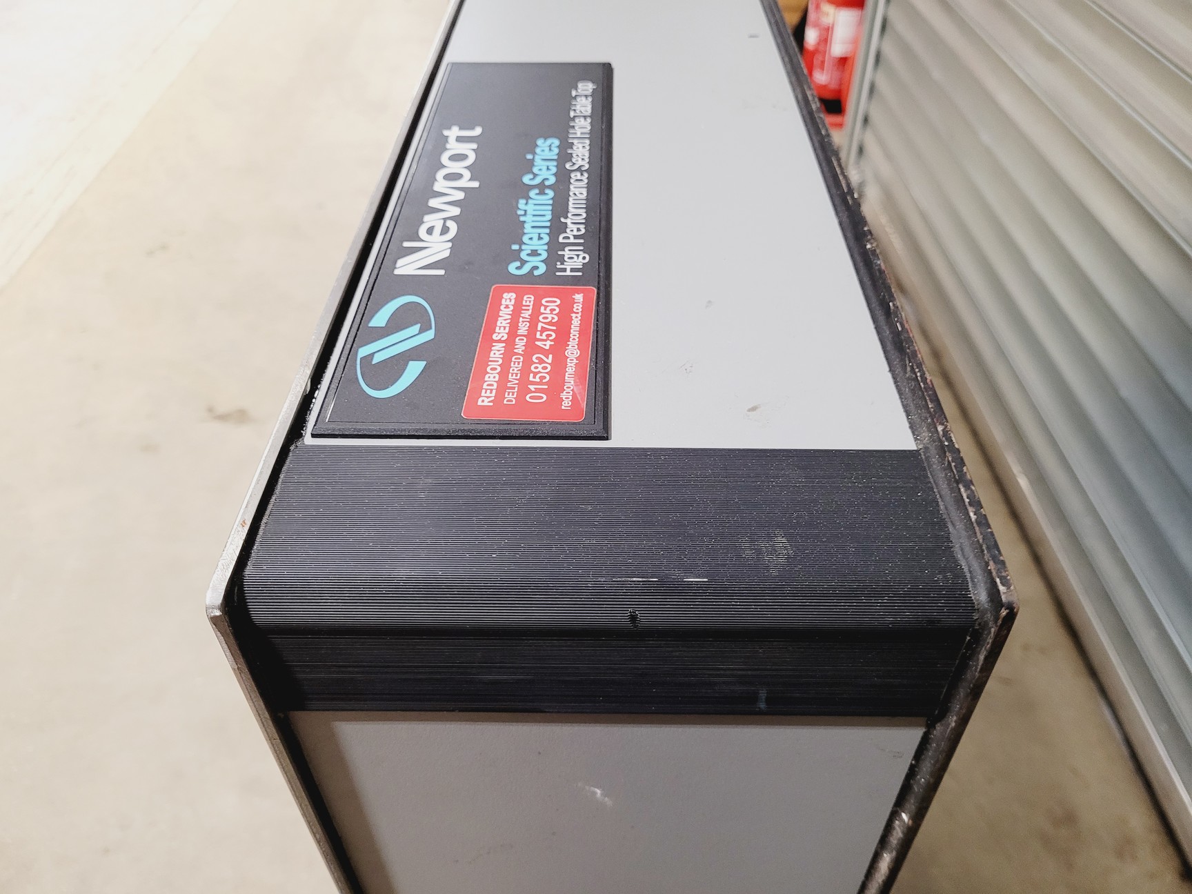 Image of Newport High Performance Sealed Metric Hole Table Top with 4 x Stabilizers 