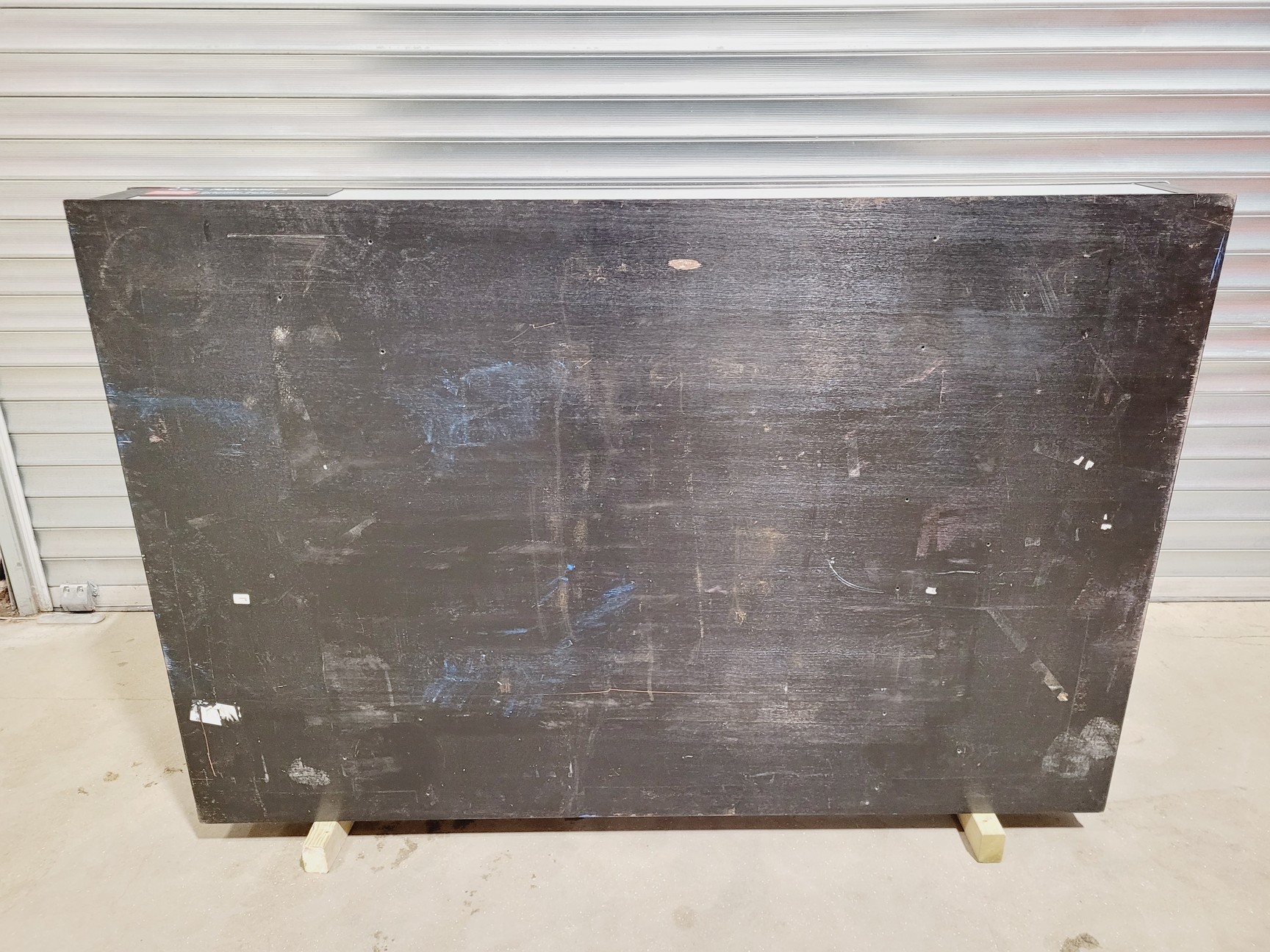 Image of Newport High Performance Sealed Metric Hole Table Top with 4 x Stabilizers 