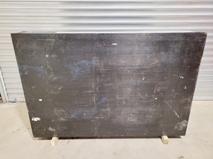 Thumbnail image of Newport High Performance Sealed Metric Hole Table Top with 4 x Stabilizers 