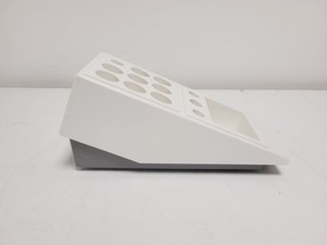 Thumbnail image of Roche Reflotron Plus Dry Chemistry Analyser w/Workstation