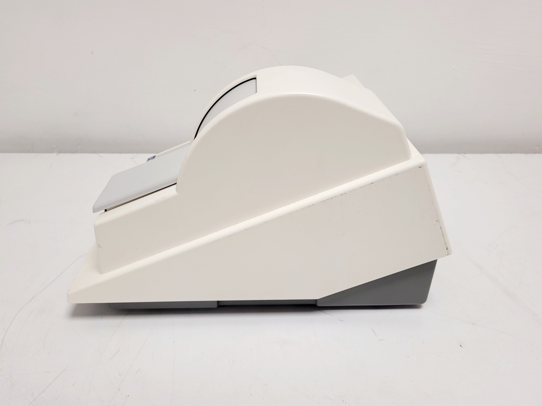 Image of Roche Reflotron Plus Dry Chemistry Analyser w/ Workstation