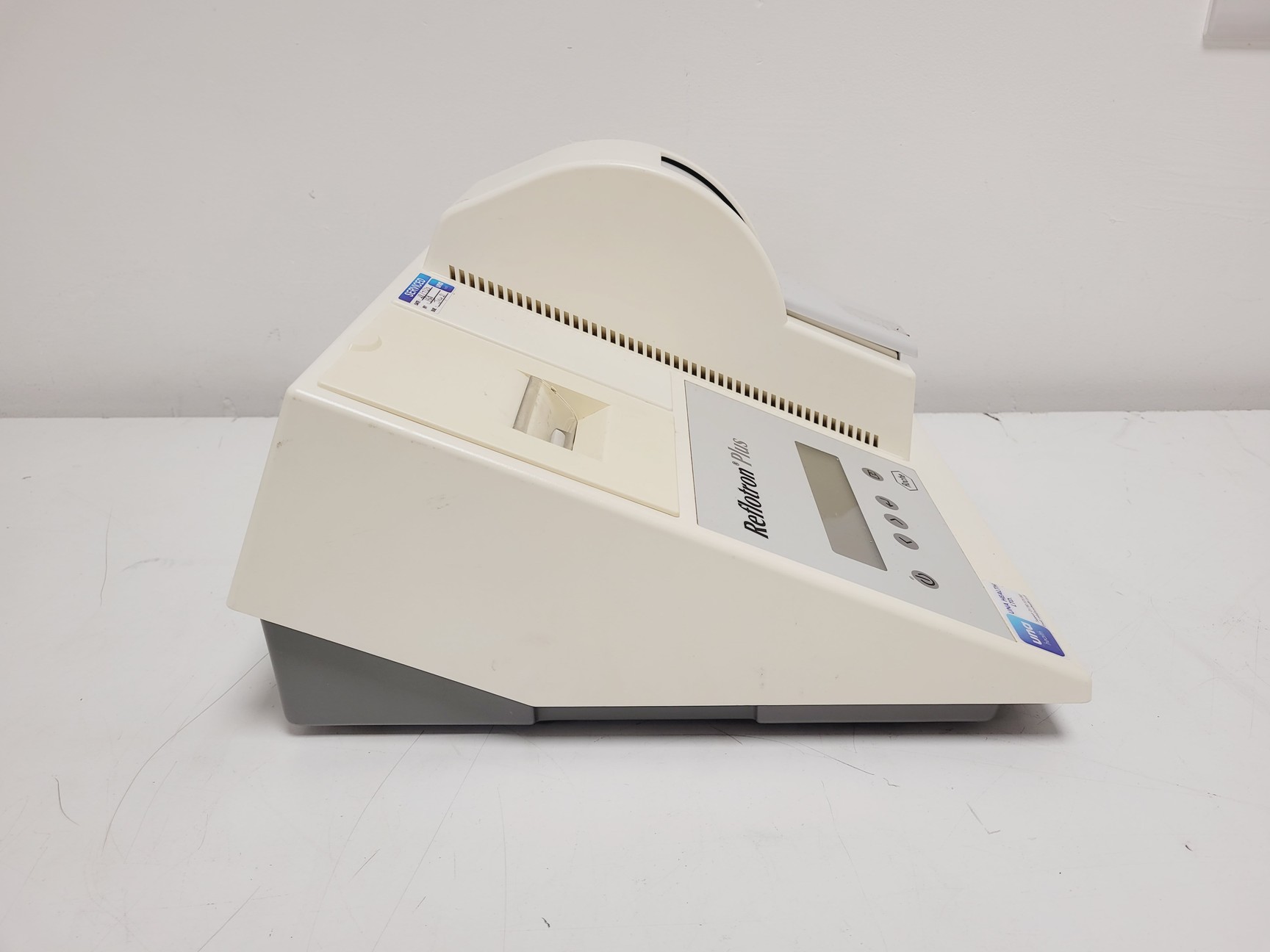 Image of Roche Reflotron Plus Dry Chemistry Analyser w/Workstation