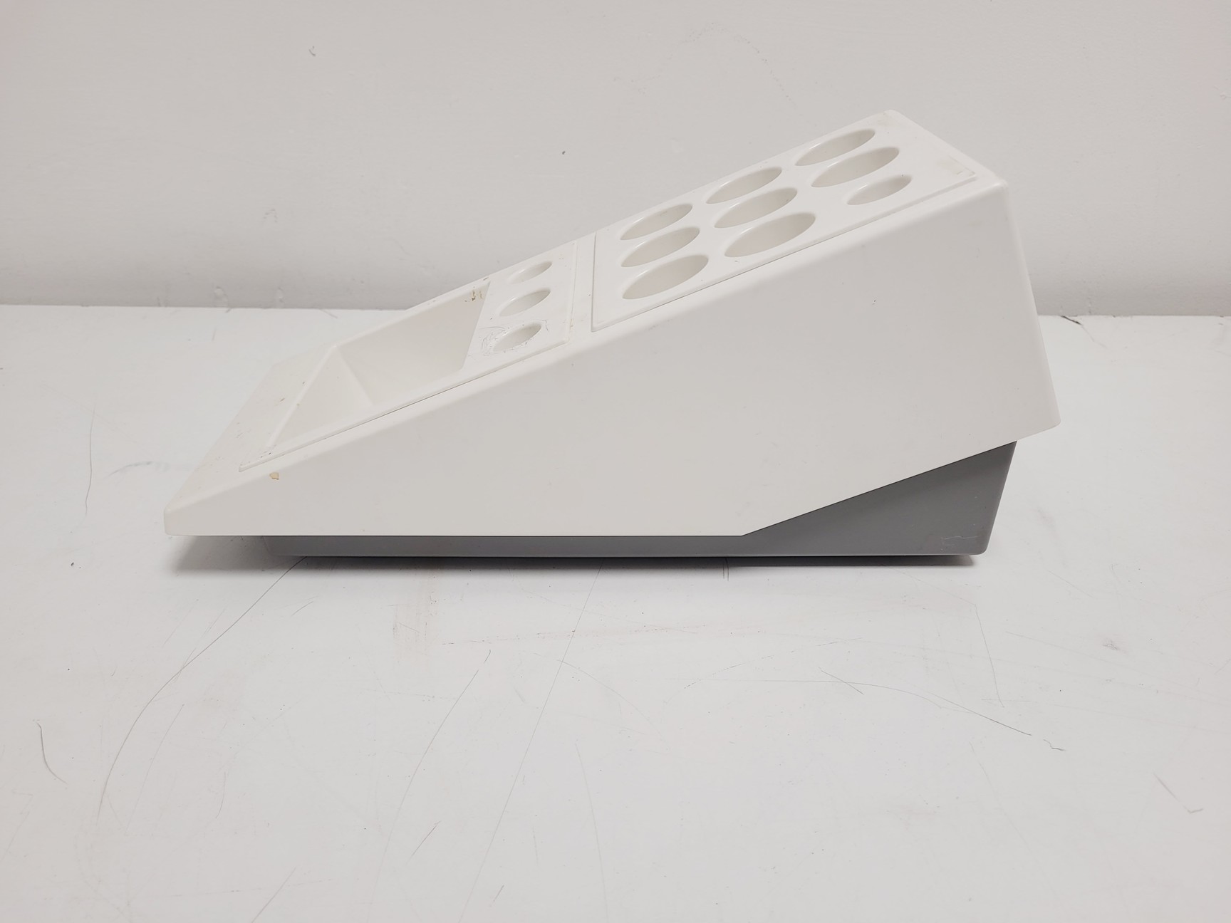 Image of Roche Reflotron Plus Dry Chemistry Analyser w/ Workstation