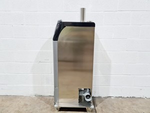 Thumbnail image of Techniplast Easyflow BOXUNEFUK 2 x Individually Ventilated Cage Racking 20 Cages