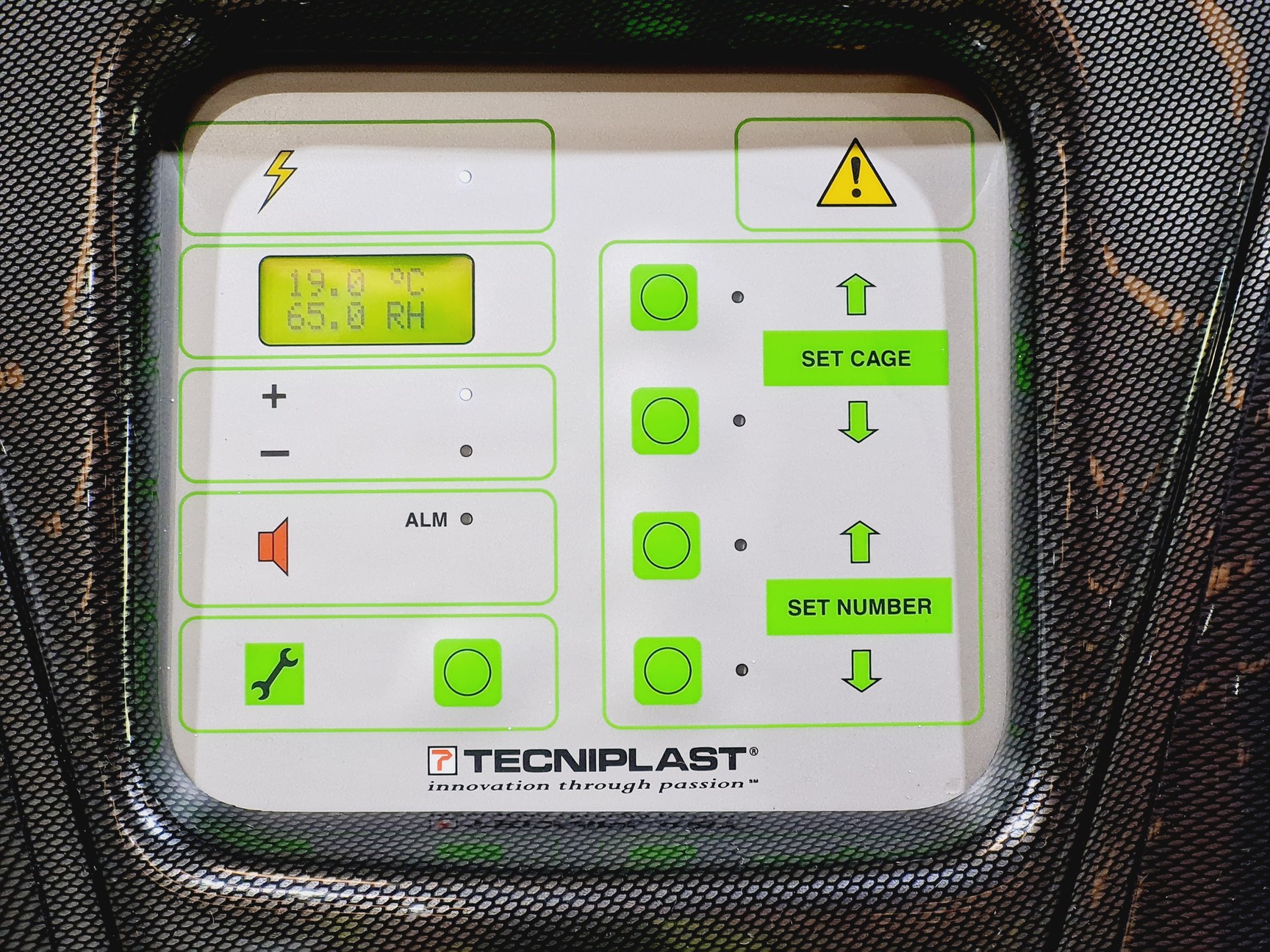 Image of Techniplast Easyflow BOXUNEFUK 2 x Individually Ventilated Cage Racking 20 Cages