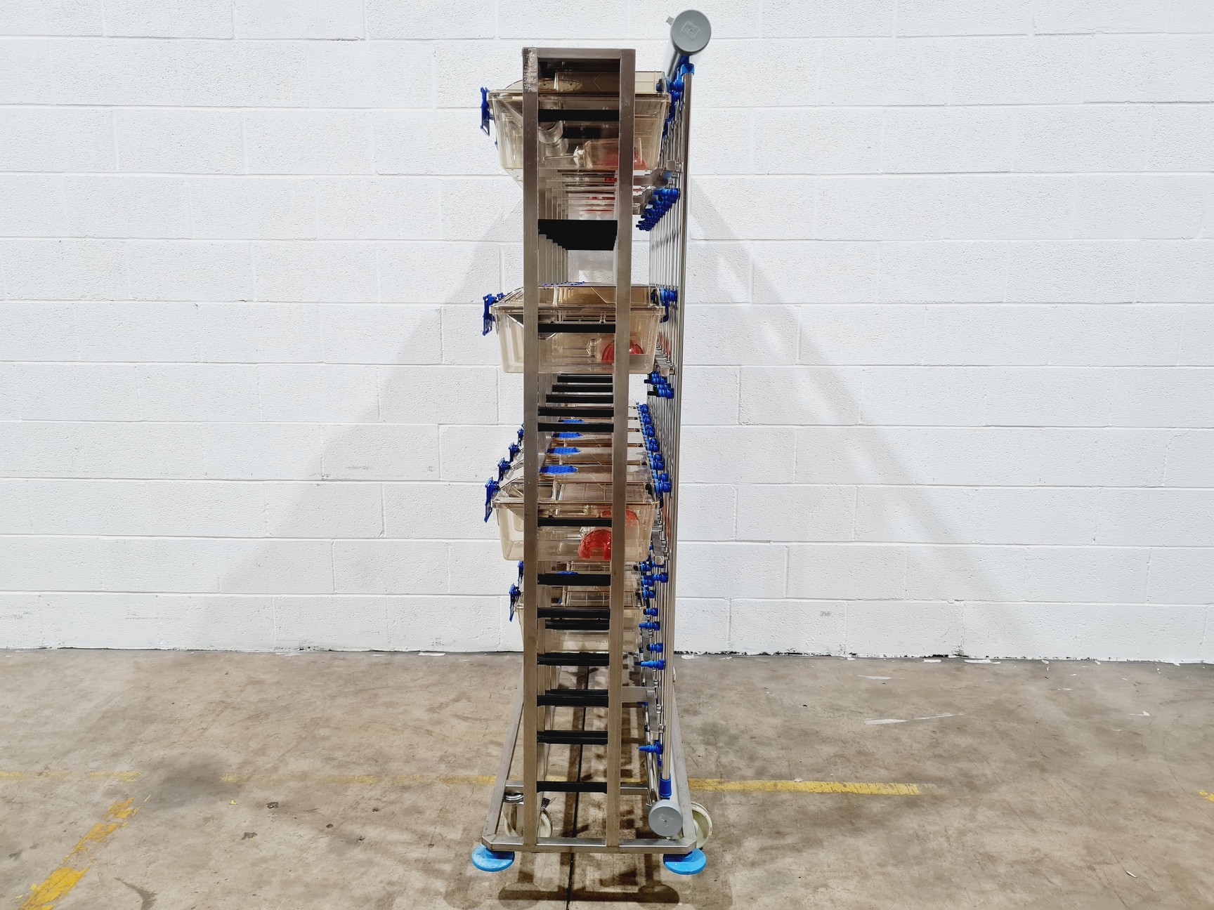 Image of Techniplast Easyflow BOXUNEFUK 2 x Individually Ventilated Cage Racking 20 Cages