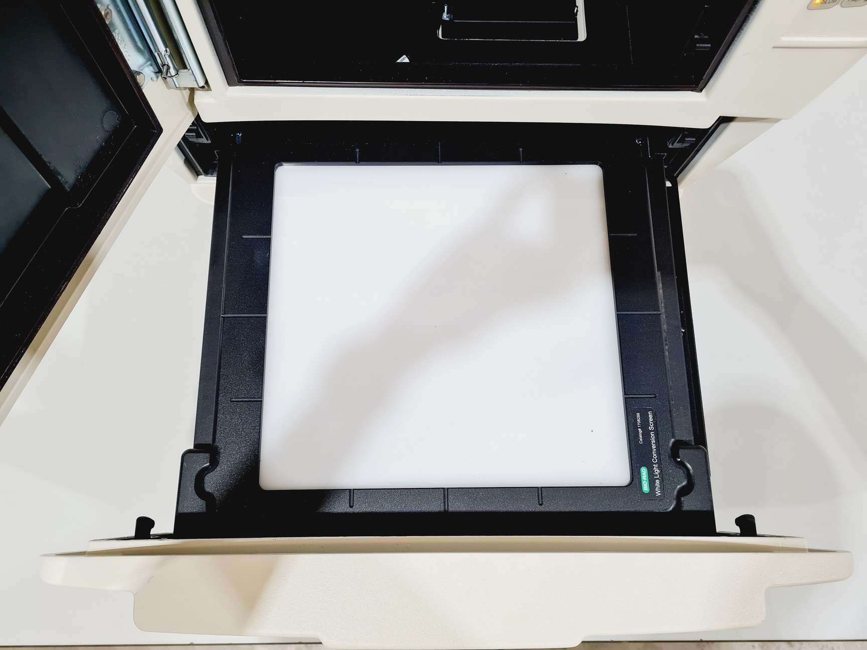 Image of Bio Rad Gel Doc XR+ Universal Hood II w/ Camera Lab