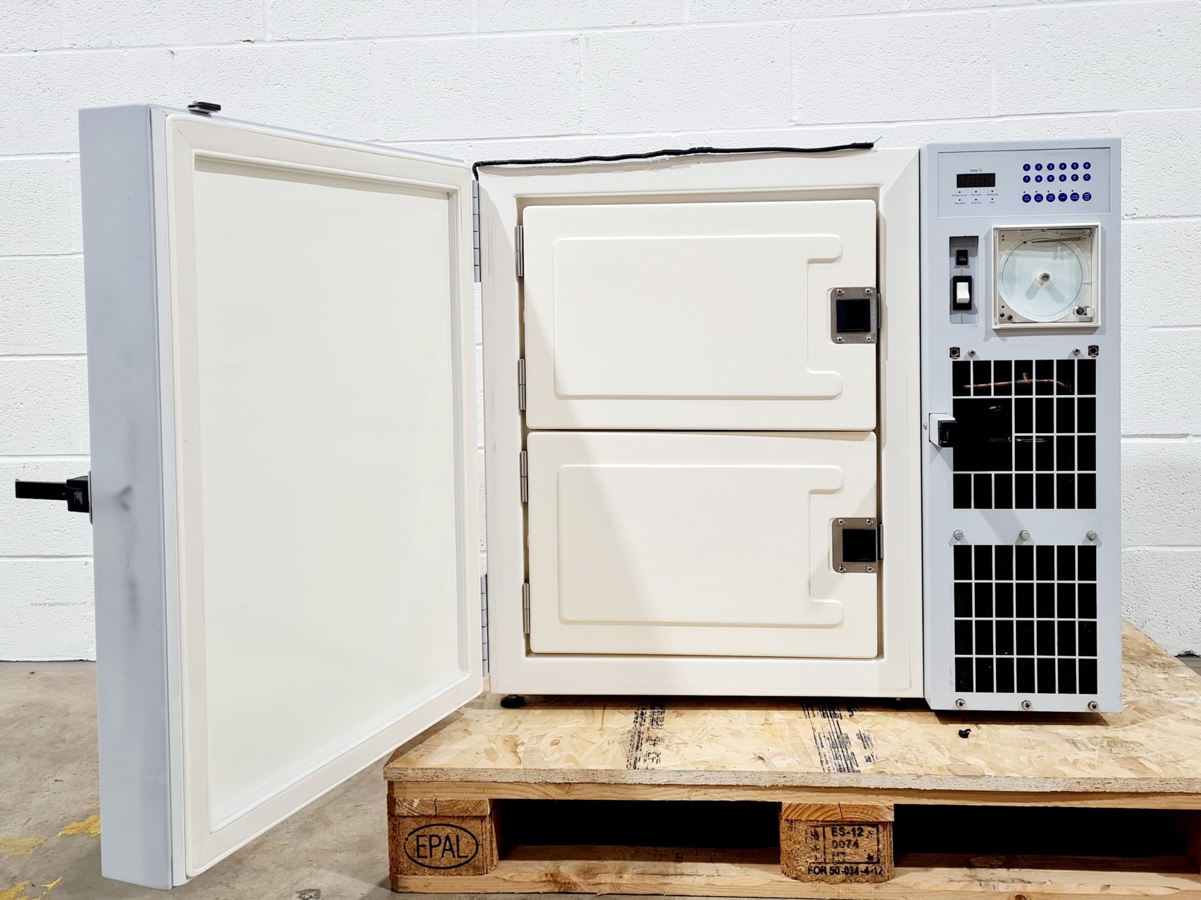 Image of New Brunswick Innova U101 -86 Ultra Low Temperature Freezer