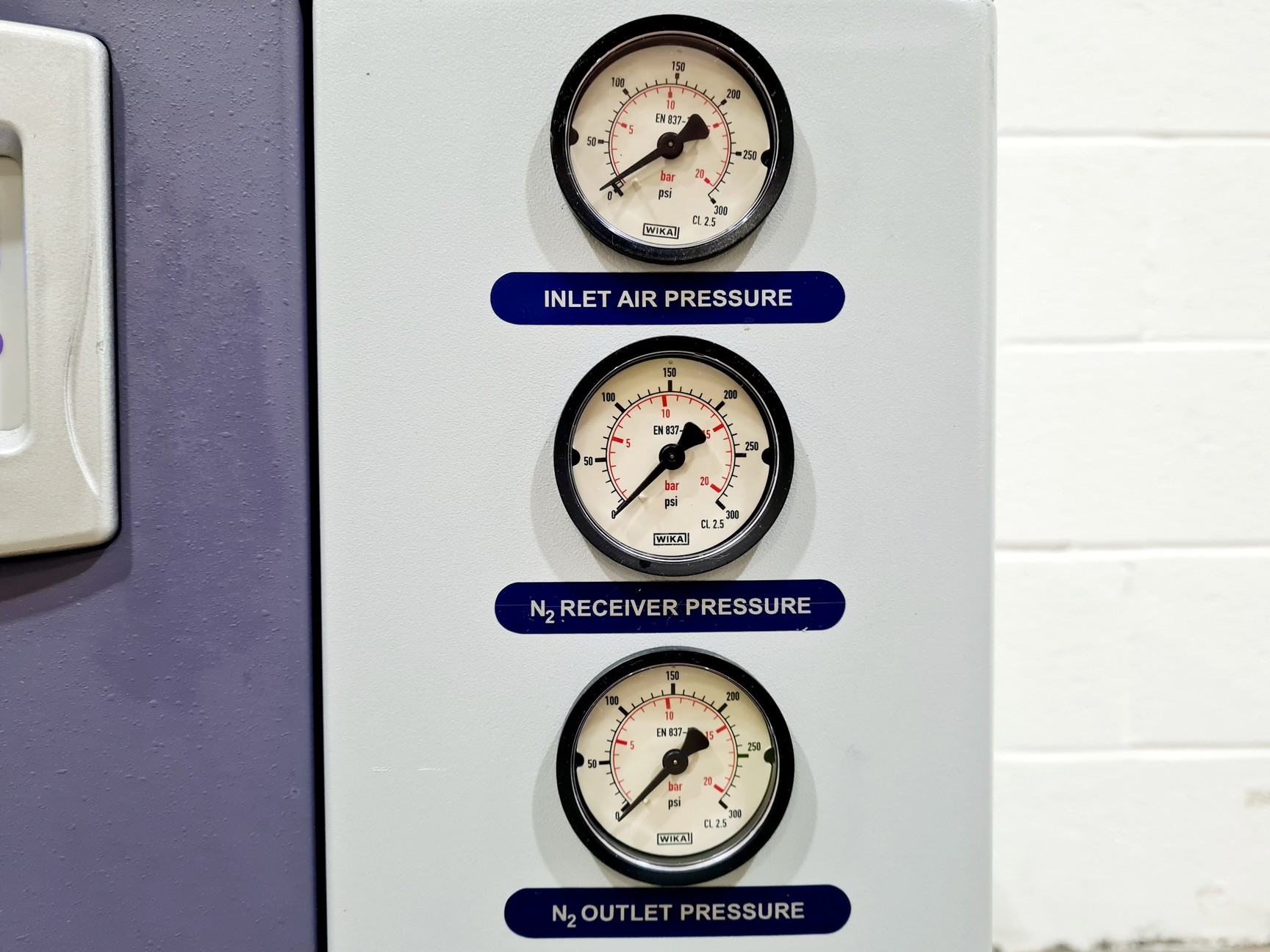 Image of Parker Dominick Hunter LCMS30-1 Nitrogen Gas Generator